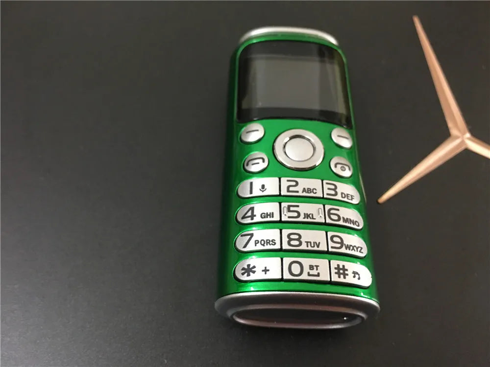 Unlocked Super Mini Small Mobile Phone,Dual Sim,Bluetooth Dialer,1.0 Inch,Mini Telephone,MP3 MP4,Smallest CellPhone
