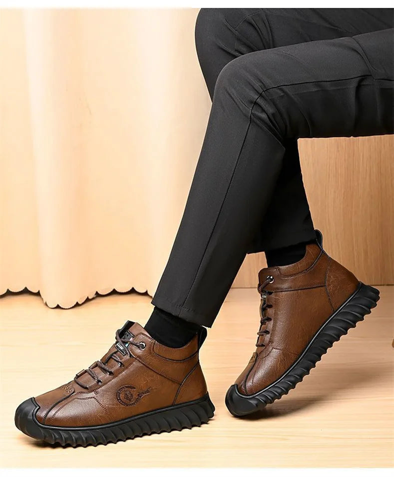 CINESSD New Warm Winter Velvet Men's Snow Boots Non-slip Men's Leather Boots Thick Bottom Dad Shoes