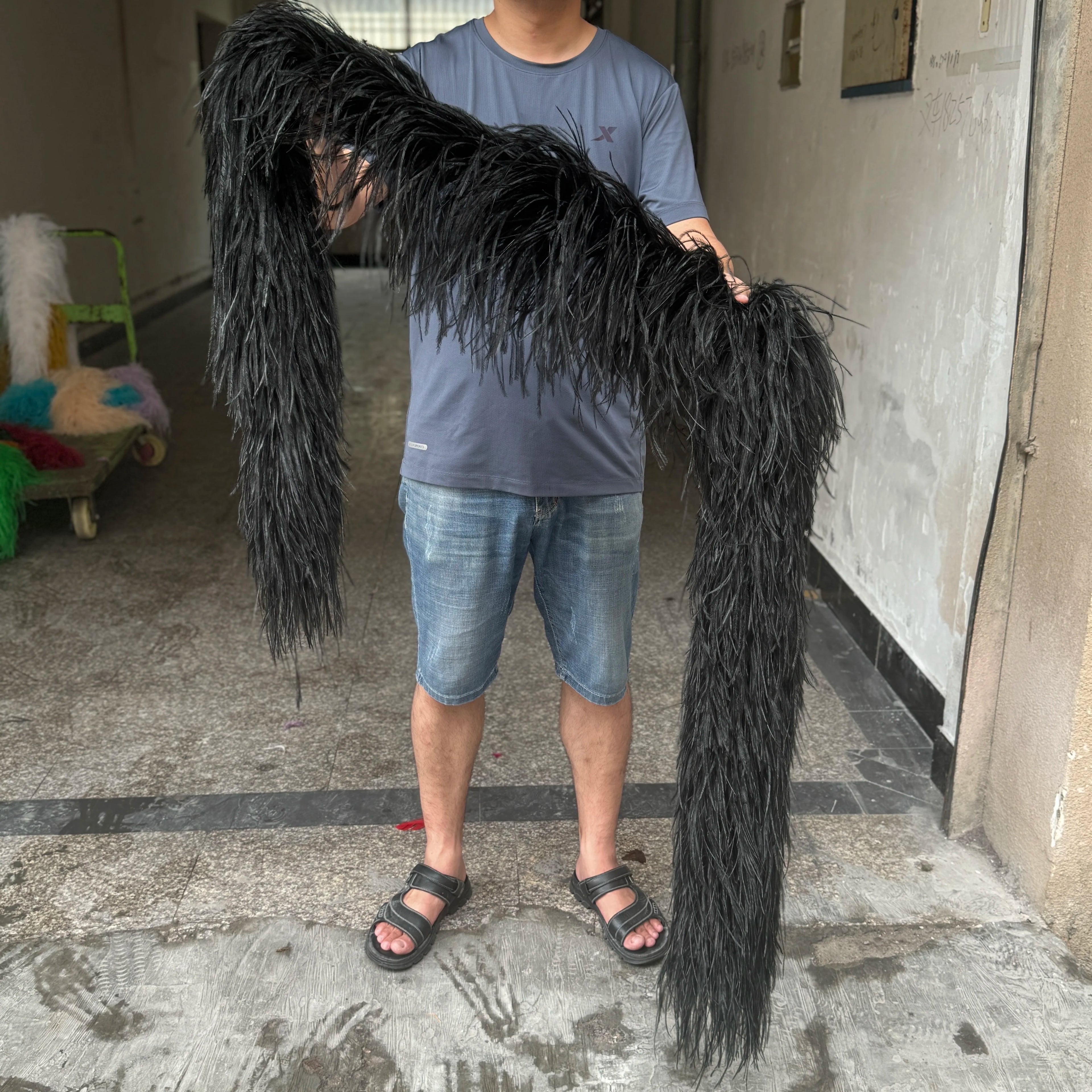 2M Royal blue Natural Ostrich Long Feathers Boa Decoration for Party Wedding Dress Shawl Clothes Sewing Accessories Crafts Plume