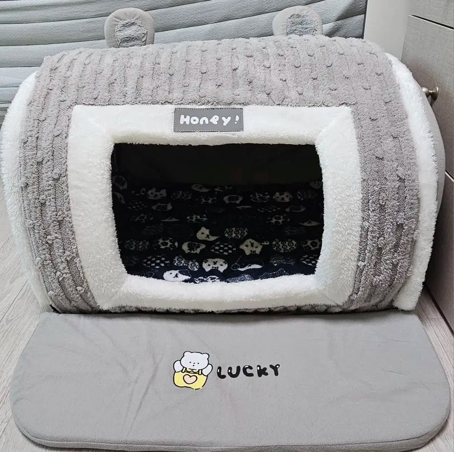 Cute Pet House with Foldable Soft Pet Bed Detachable Washable Pet Castle Suitable for Small Medium-sized Dogs and Cat Cave Nests