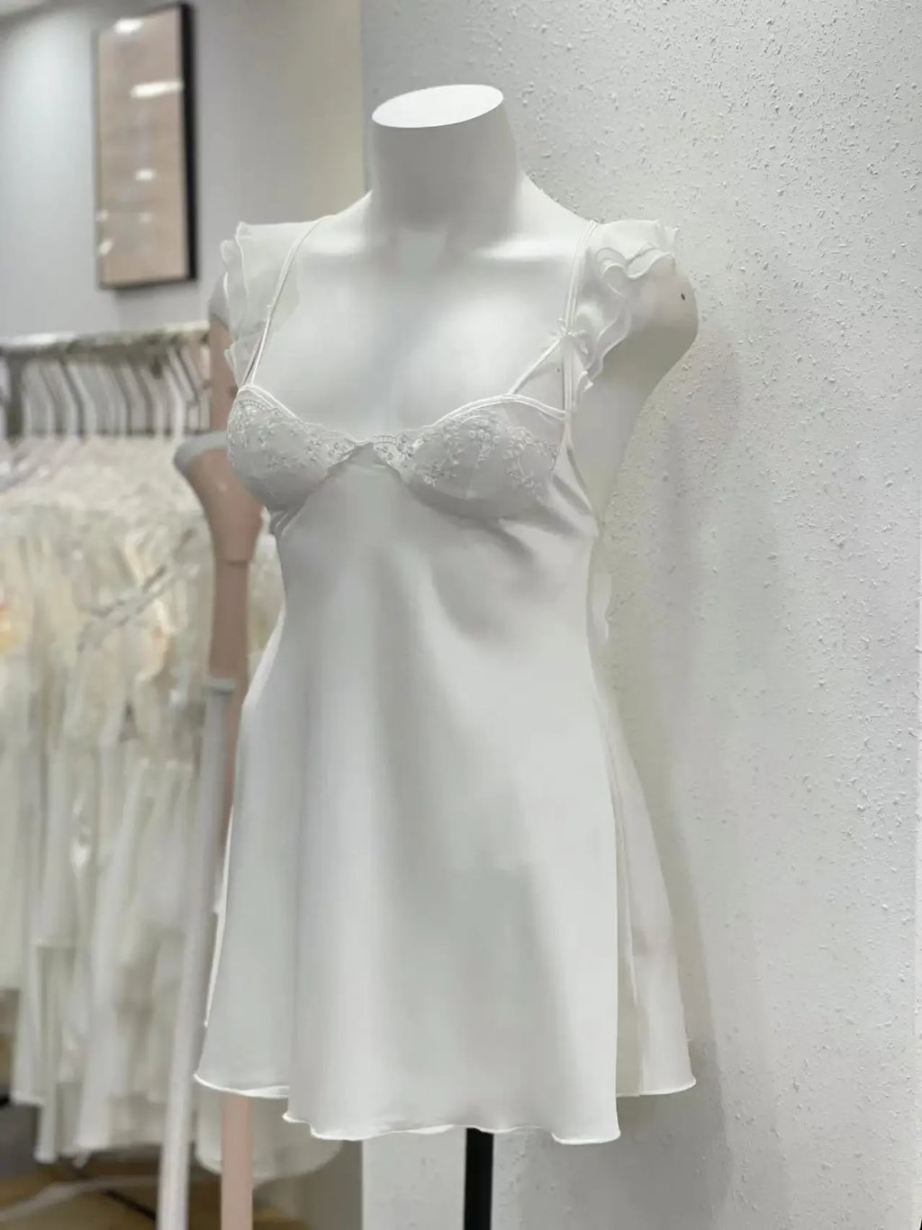 Evening Sexy Pajamas Women Sleepwear Ruffles Butterfly Mesh Nightdress with Chest Pad Underwear Sexy Lingerie Sleeping Dress