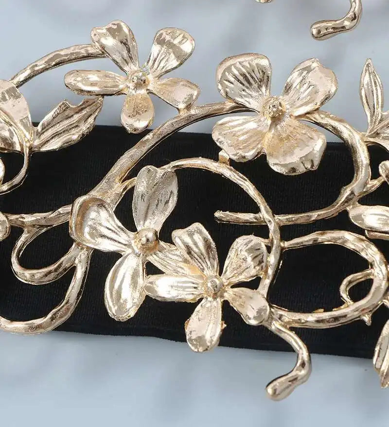 LANMREM Women Temperament Golden Flower Buckle Gold Silver Thread Elastic Waistband Fashionable Matching Skirt Dress 2DB1921