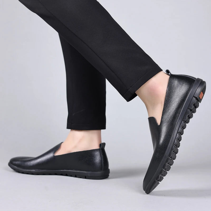 MAEDEF 2024 Summer Classic Fashion Mens Outdoor Leather High Quality Casual Shoes Slip on Soft Comfortable Lightweight Footwear