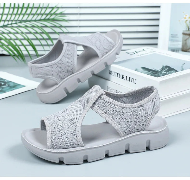 Summer 2026 Women's Breathable Sandals Thick Soled Casual Women's Shoes Half Slippers Mesh Flat Sandals Clearance Treatment