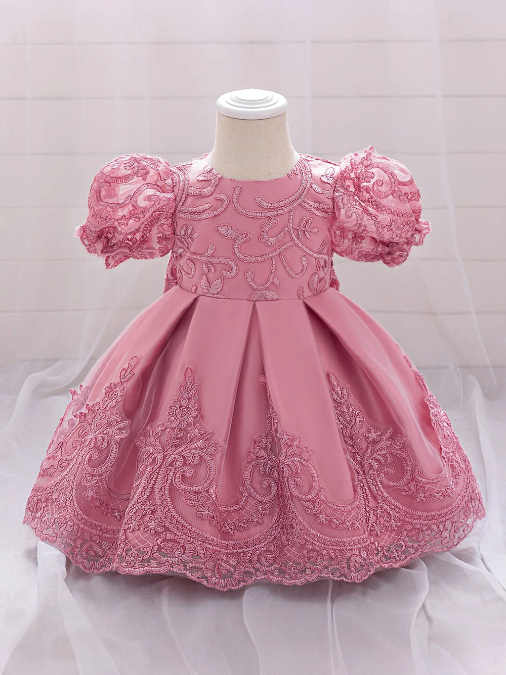 Vintage Baby Girl 1st Birthday Princess Dress Baby Embroidery Floral Bow Gown Flower Kids Wedding Dress Formal Baptism Gala Gown