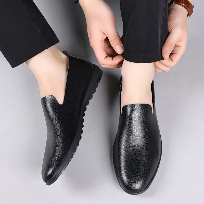 MAEDEF 2024 Summer Classic Fashion Mens Outdoor Leather High Quality Casual Shoes Slip on Soft Comfortable Lightweight Footwear