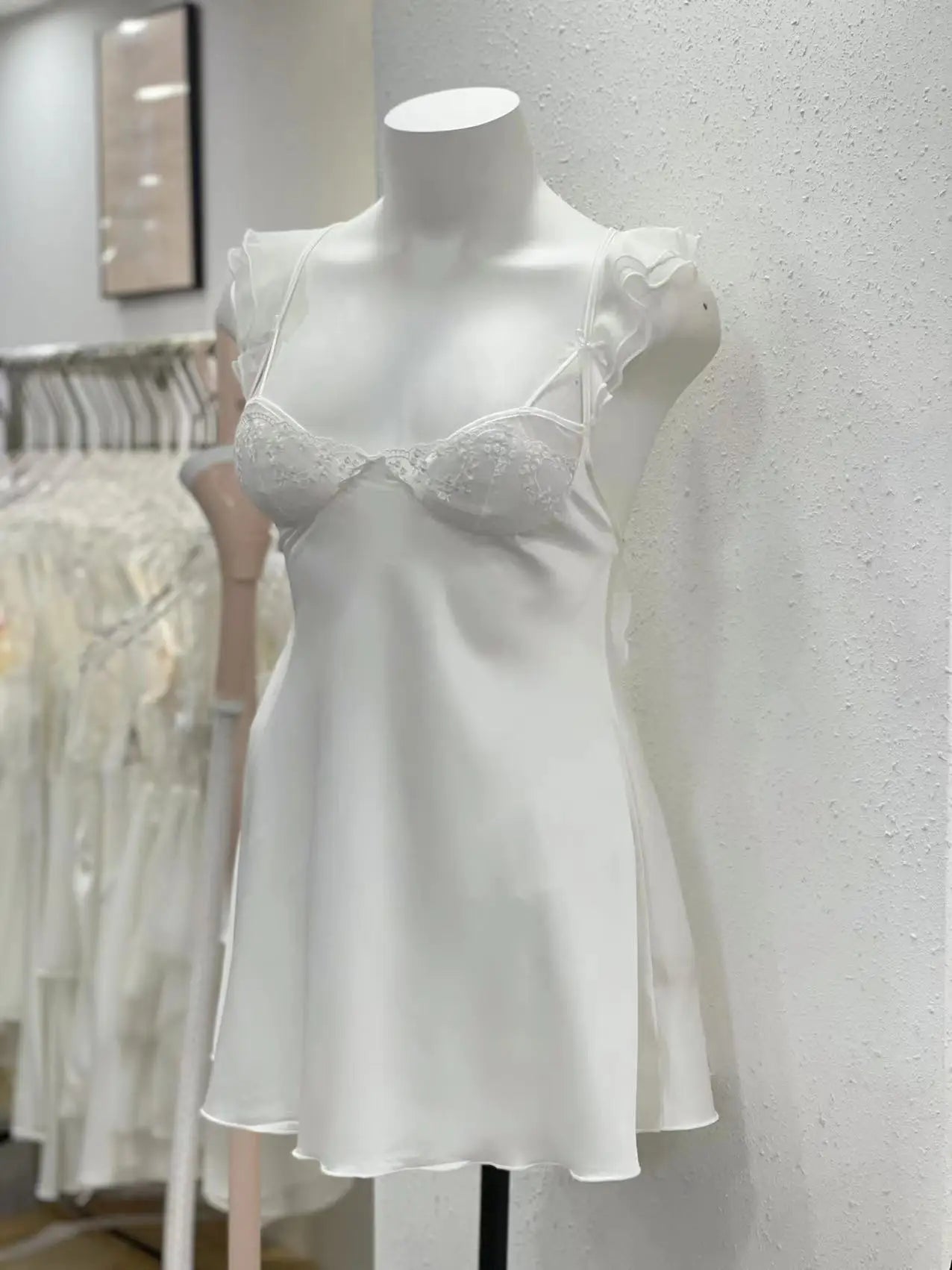 Evening Sexy Pajamas Women Sleepwear Ruffles Butterfly Mesh Nightdress with Chest Pad Underwear Sexy Lingerie Sleeping Dress