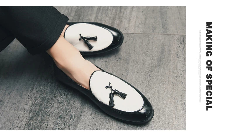 LUXURY ITALIAN LOAFERS MEN DRESS SHOES FASHION HAND-MADE SLIP ON TASSEL LOAFERS WEDDING OFFICE SHOES CASUAL MEN SHOES LEATHER