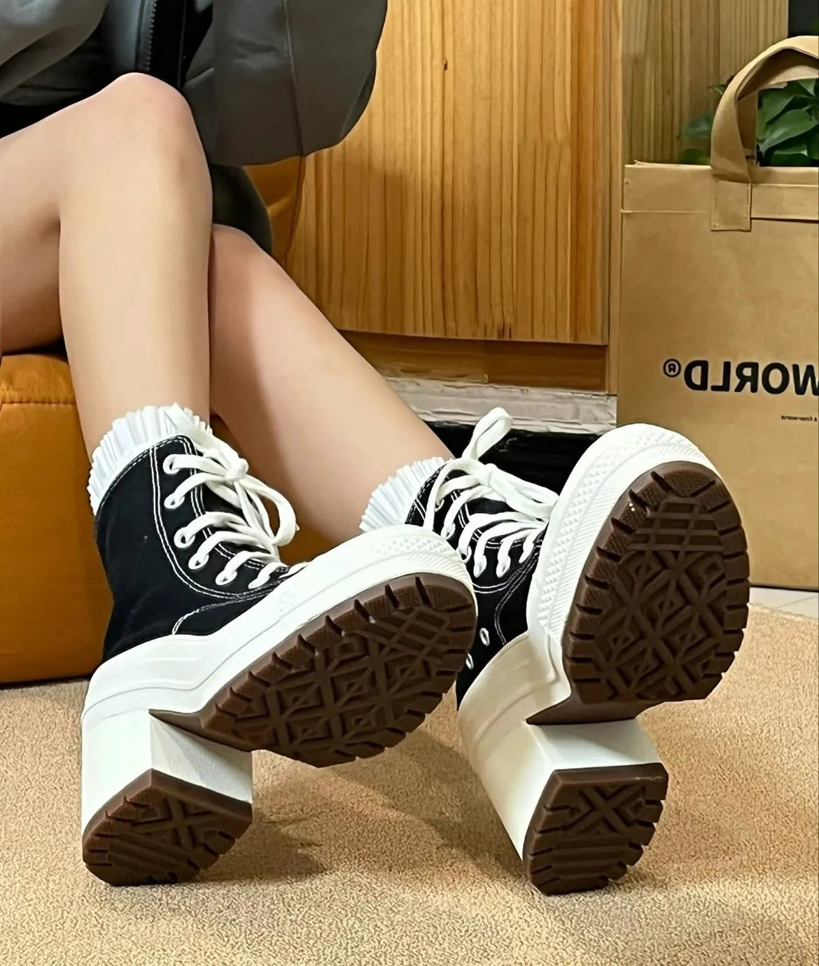 High Top Canvas Shoes Women Thick Platform Sneakers Ladies 7CM Chunk Heels 2024 Designer Street Style Lace-up Casual Shoes Mujer