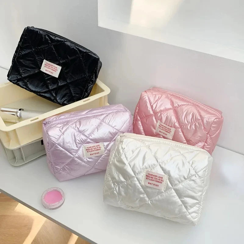 Large Capacity Make Up Kit Portable Travel Toiletries Skincare Organizer Pouch New Fashion Rhombus Shiny Clutch Cosmetic Bag