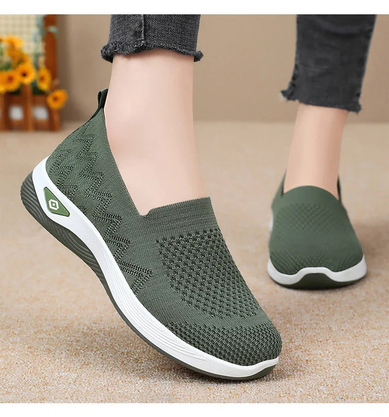 Women's Solid Color Breathable Sneakers, Soft Sole Lightweight Slip On Walking Shoes, Low-top Knitted Casual Shoes