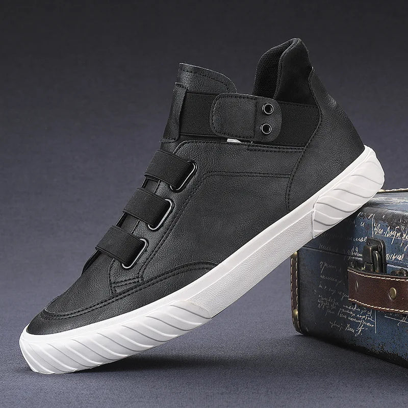 Retro High Top Men's Shoes Luxury Leather Casual Shoes Men British style Ankle Boots Comfortable Soft Men Sneakers New Moccasins