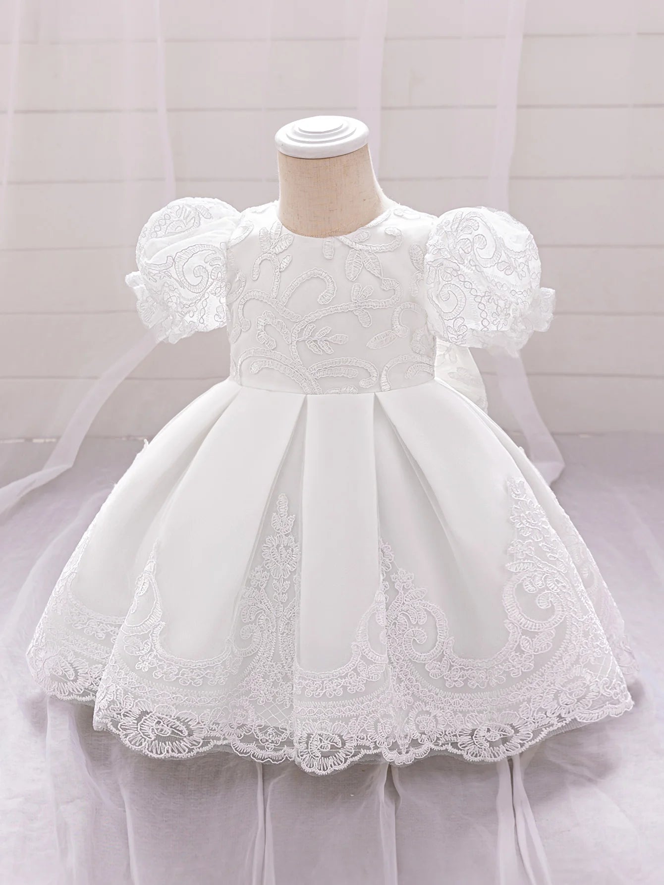 Vintage Baby Girl 1st Birthday Princess Dress Baby Embroidery Floral Bow Gown Flower Kids Wedding Dress Formal Baptism Gala Gown