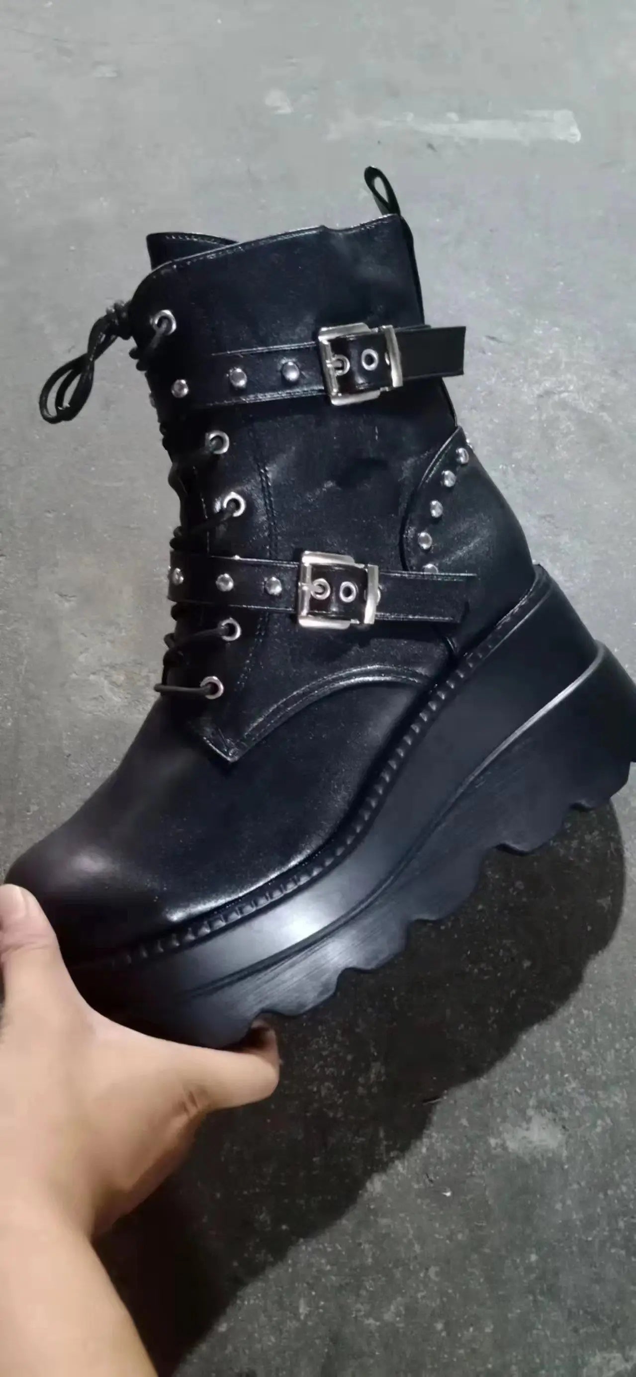 2025 Ankle Boots Platform Wedge Super High Heel Gothic Metal Heart Female Pumps Autumn Ladies Belt Round Toe Lolita Punk Shoe