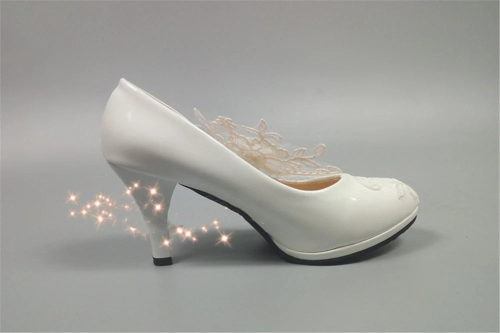 Spring new round-toe waterproof platform lace rhinestone low-heel wedding shoes thin high-heeled dress large-size women's shoes