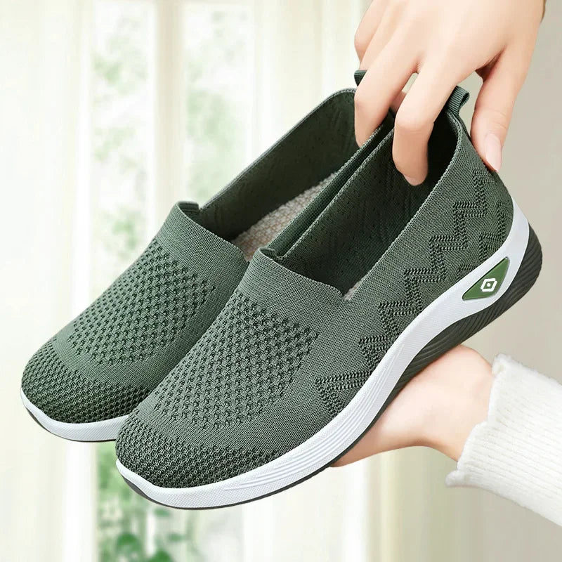 Women's Solid Color Breathable Sneakers, Soft Sole Lightweight Slip On Walking Shoes, Low-top Knitted Casual Shoes