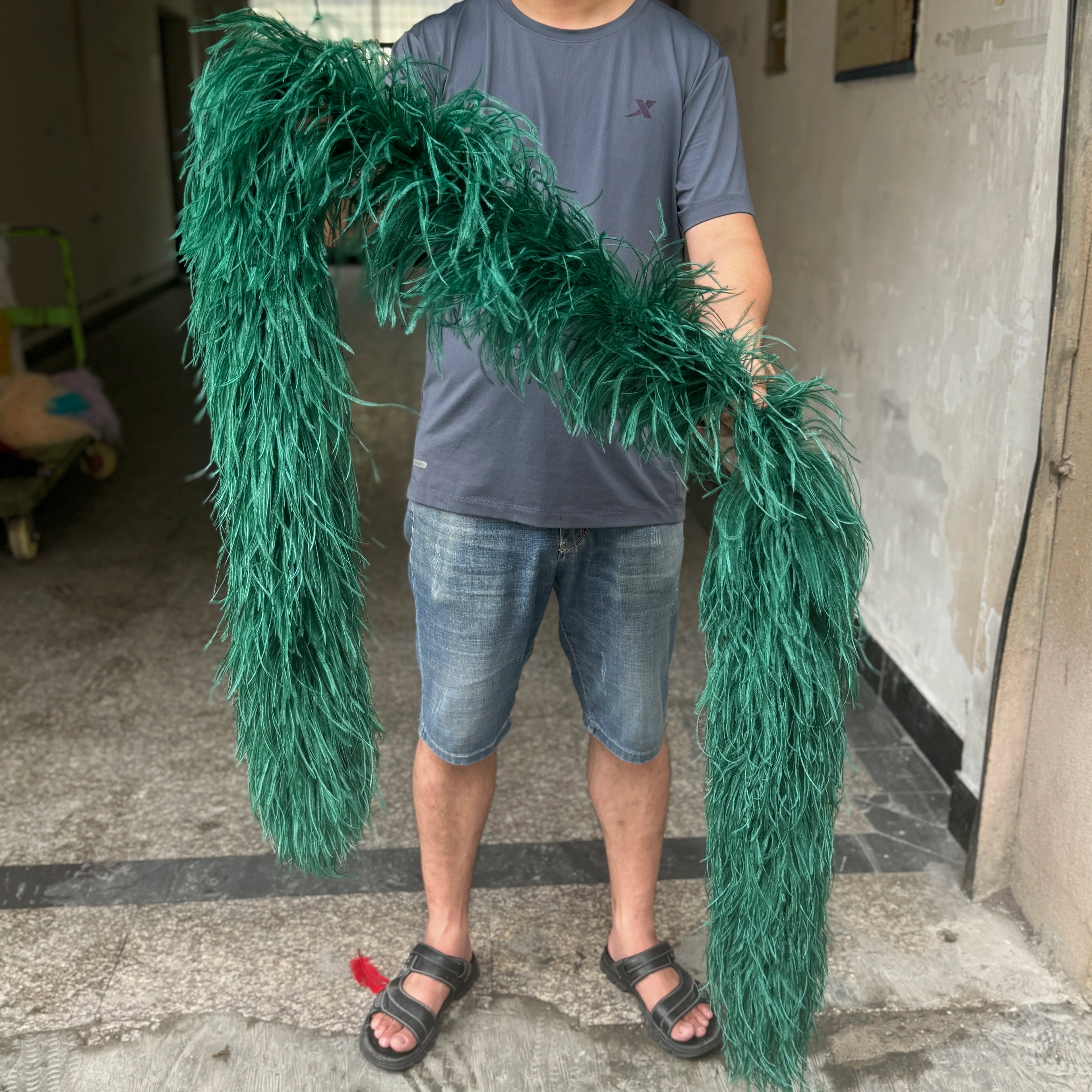 2M Royal blue Natural Ostrich Long Feathers Boa Decoration for Party Wedding Dress Shawl Clothes Sewing Accessories Crafts Plume