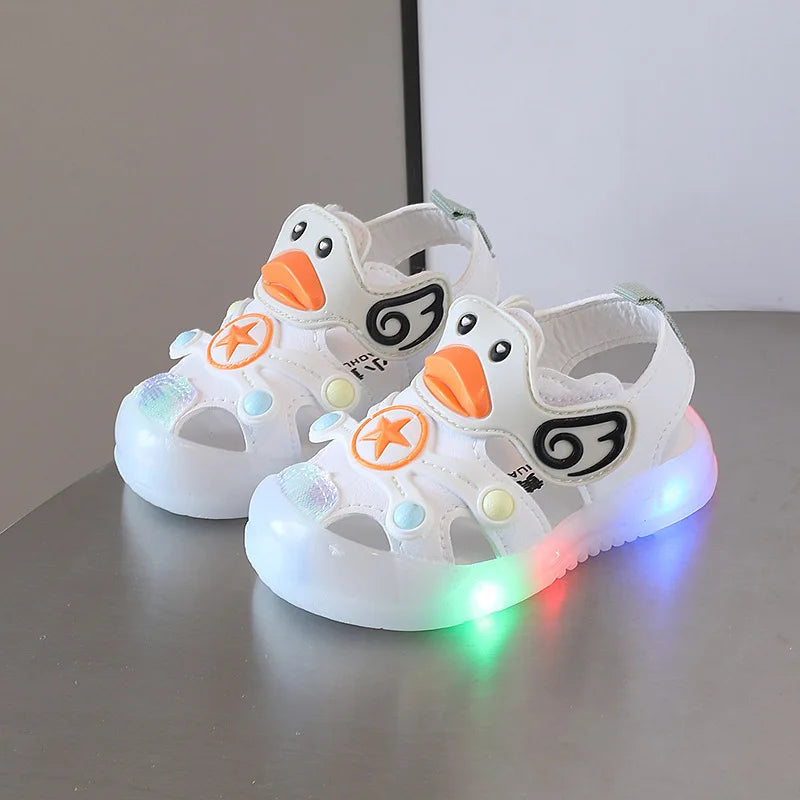 Sandals Kids Shoe Colorful Boys Girls with Light on Kids Sandals Soft Soled Casual Style Shoe Sneakers Kids сандалии для девочек