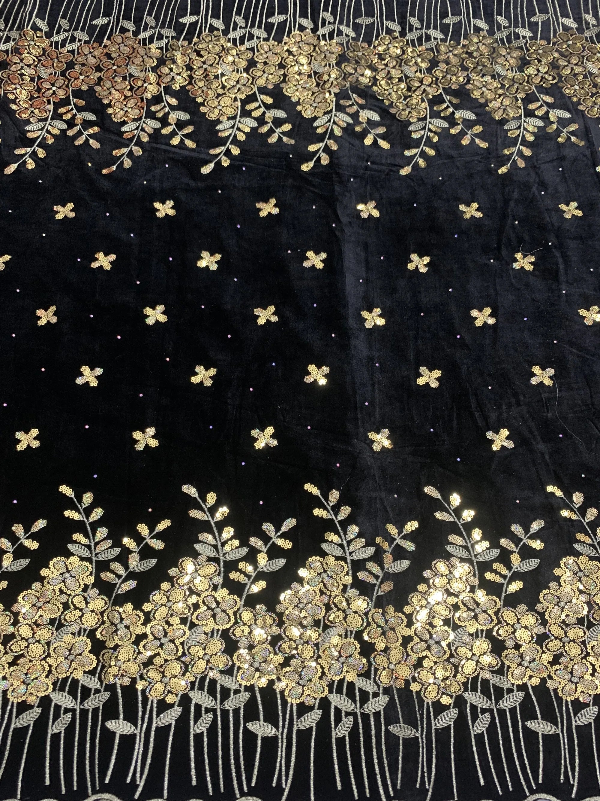 2023 New African Velvet Lace Fabric 5 Yards High Quality Wedding Dress Luxury Sequins Embroidery Nigerian Lace Fabric