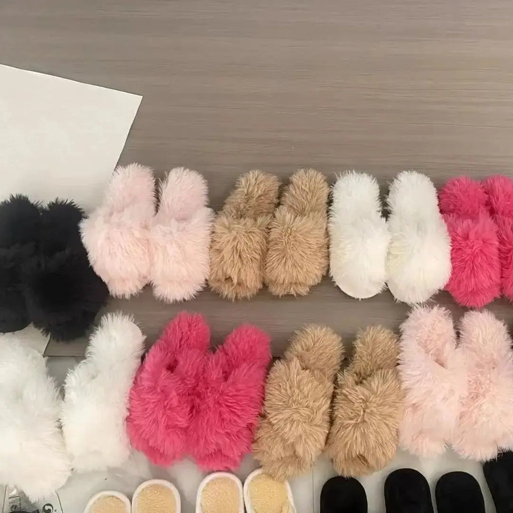 Luxury Women Fashion Home Slippers 2025 New Female Flip Flops Fluffy Shoes Cross Design Slides Ladies Soft Warm Plush Slipper