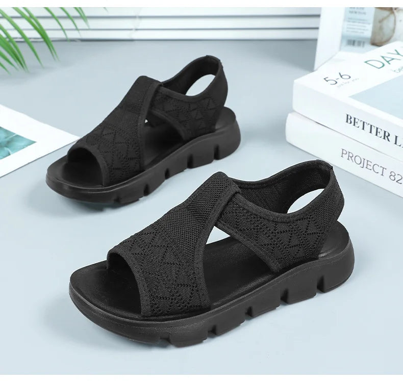 Summer 2026 Women's Breathable Sandals Thick Soled Casual Women's Shoes Half Slippers Mesh Flat Sandals Clearance Treatment