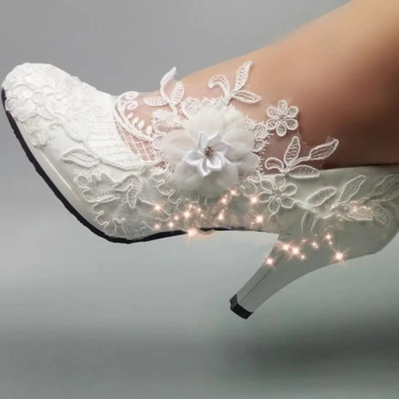 Spring new round-toe waterproof platform lace rhinestone low-heel wedding shoes thin high-heeled dress large-size women's shoes
