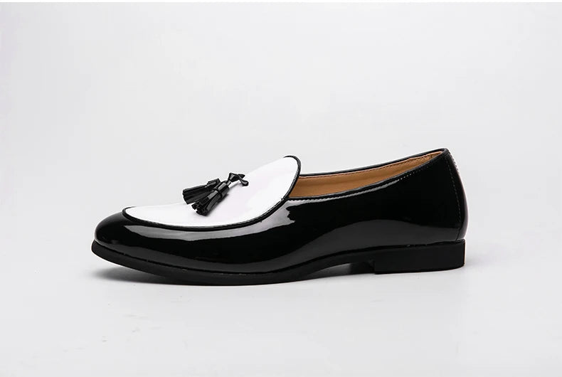 LUXURY ITALIAN LOAFERS MEN DRESS SHOES FASHION HAND-MADE SLIP ON TASSEL LOAFERS WEDDING OFFICE SHOES CASUAL MEN SHOES LEATHER