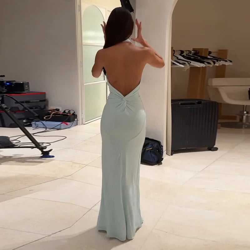 Sexy Sleeveless Slim One-piece Robes Elegant Lady Solid Pleated Evening Dresses Temperament Off Shoulder Back Twist Halter Dress