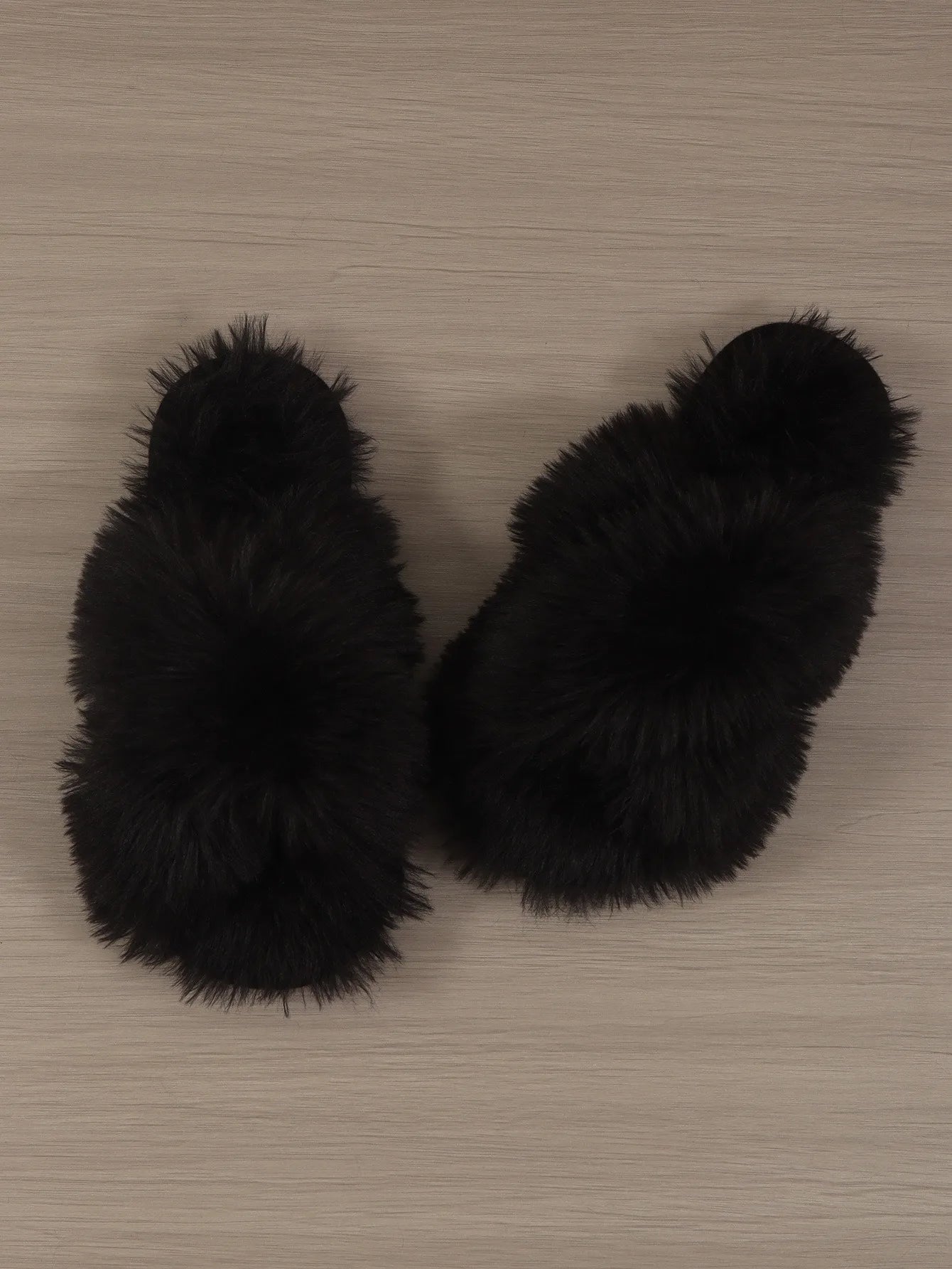 Luxury Women Fashion Home Slippers 2025 New Female Flip Flops Fluffy Shoes Cross Design Slides Ladies Soft Warm Plush Slipper